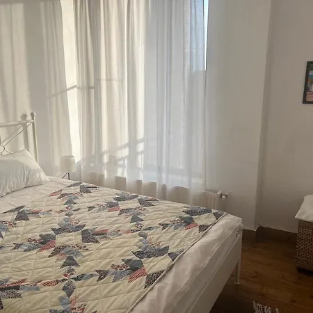 Appartement Lovely In In *