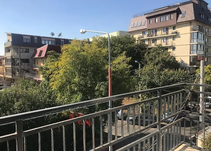 דירה Lovely In In בוקרשט