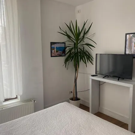 Appartement Lovely In In Bucarest